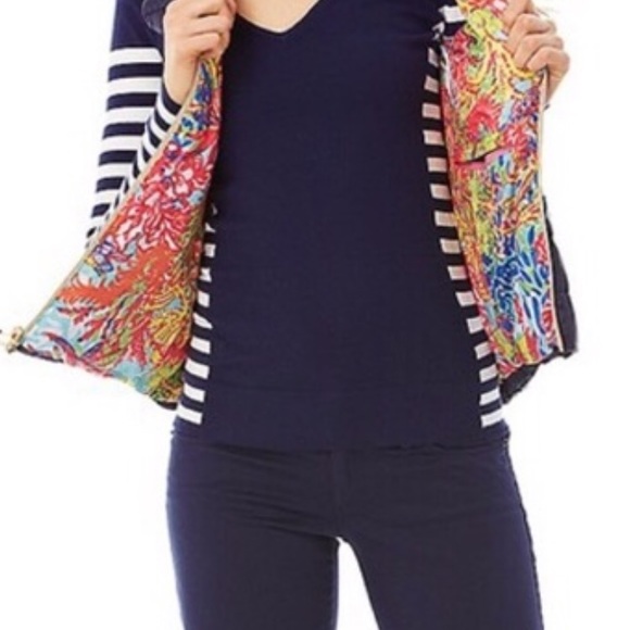 Lilly Pulitzer Allie Packable Down Puffer Vest - Picture 2 of 7